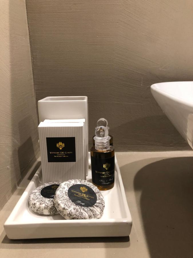 Ai Propilei del Duomo Luxury Suite Lecce Exterior foto