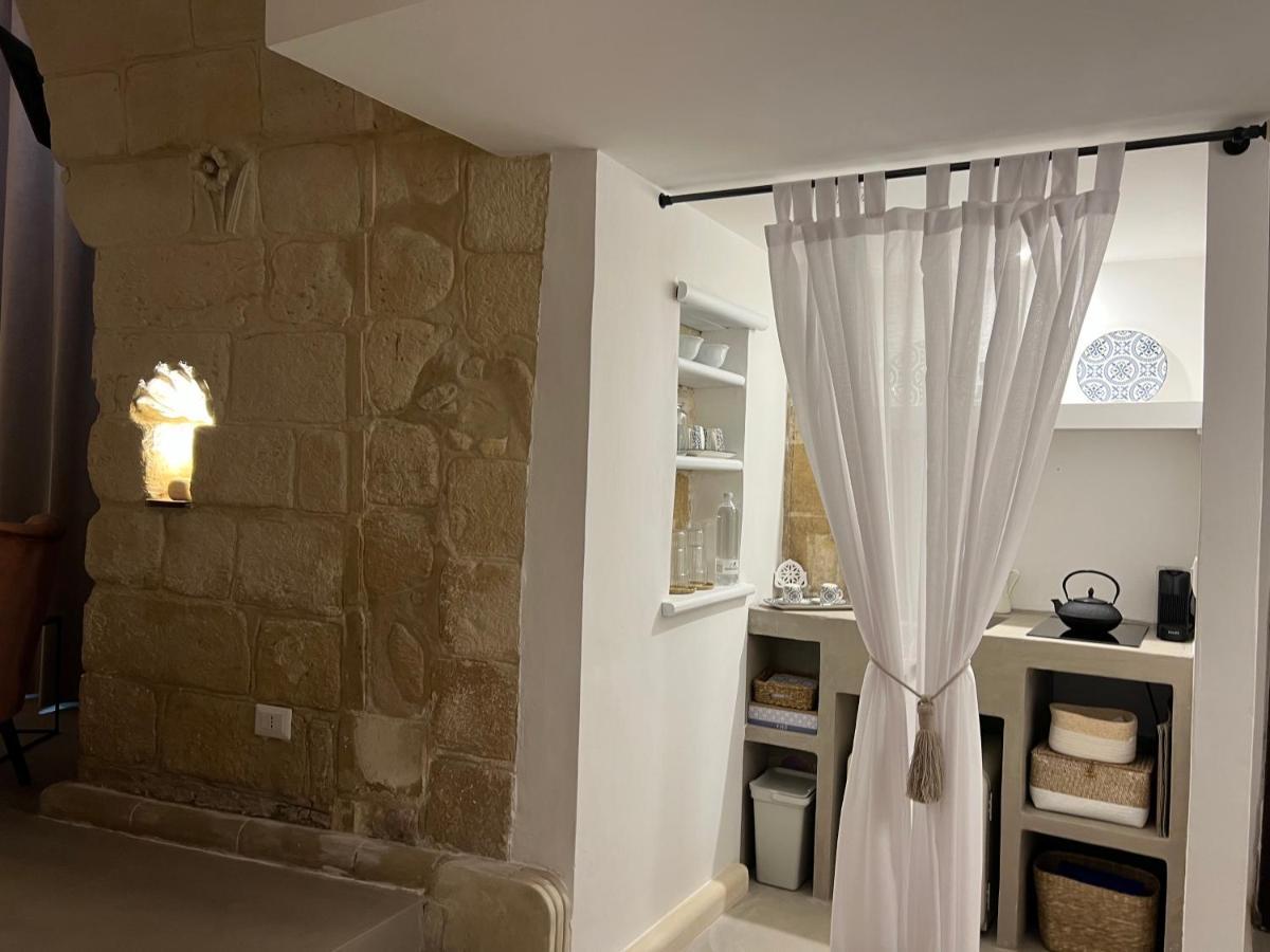 Ai Propilei del Duomo Luxury Suite Lecce Exterior foto
