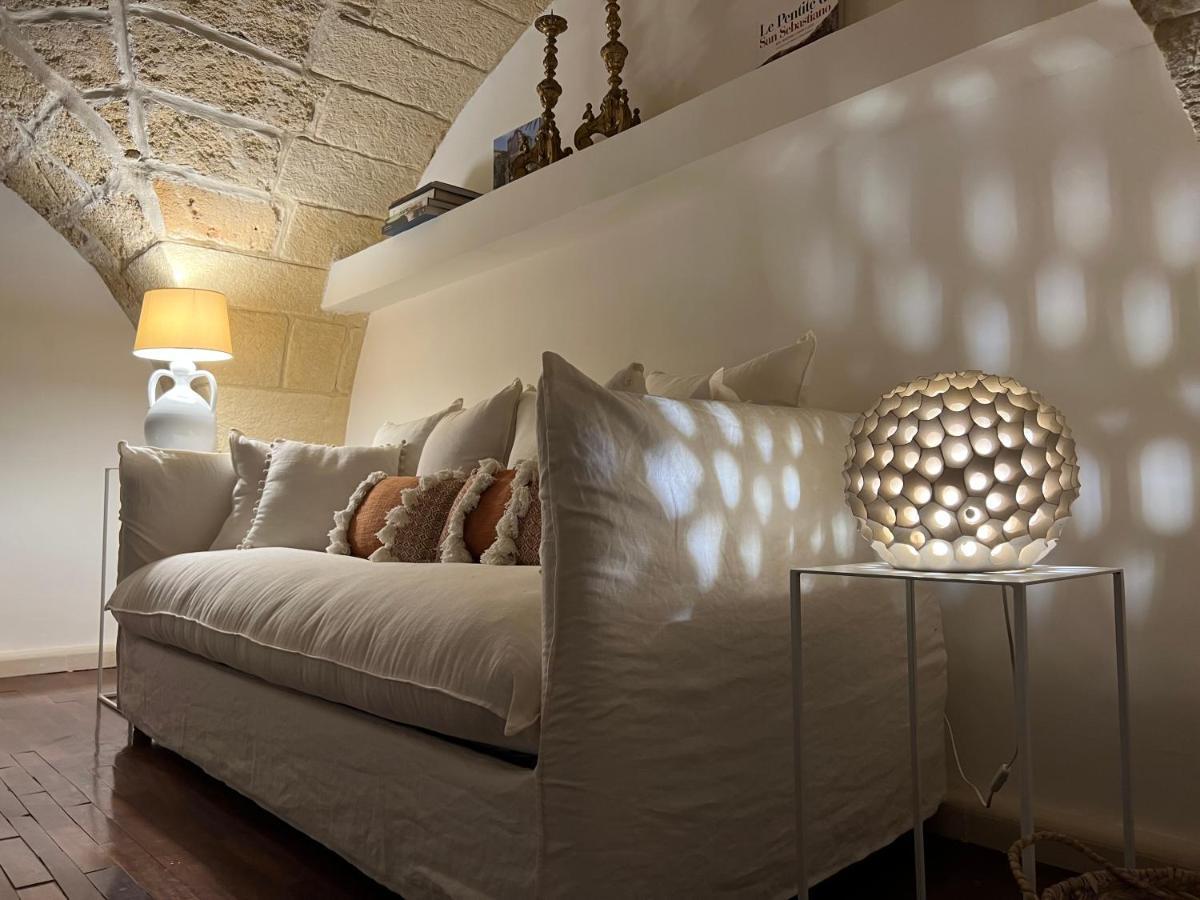 Ai Propilei del Duomo Luxury Suite Lecce Exterior foto